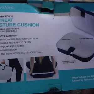 Memory Foam Seat Cushion - Blue and White